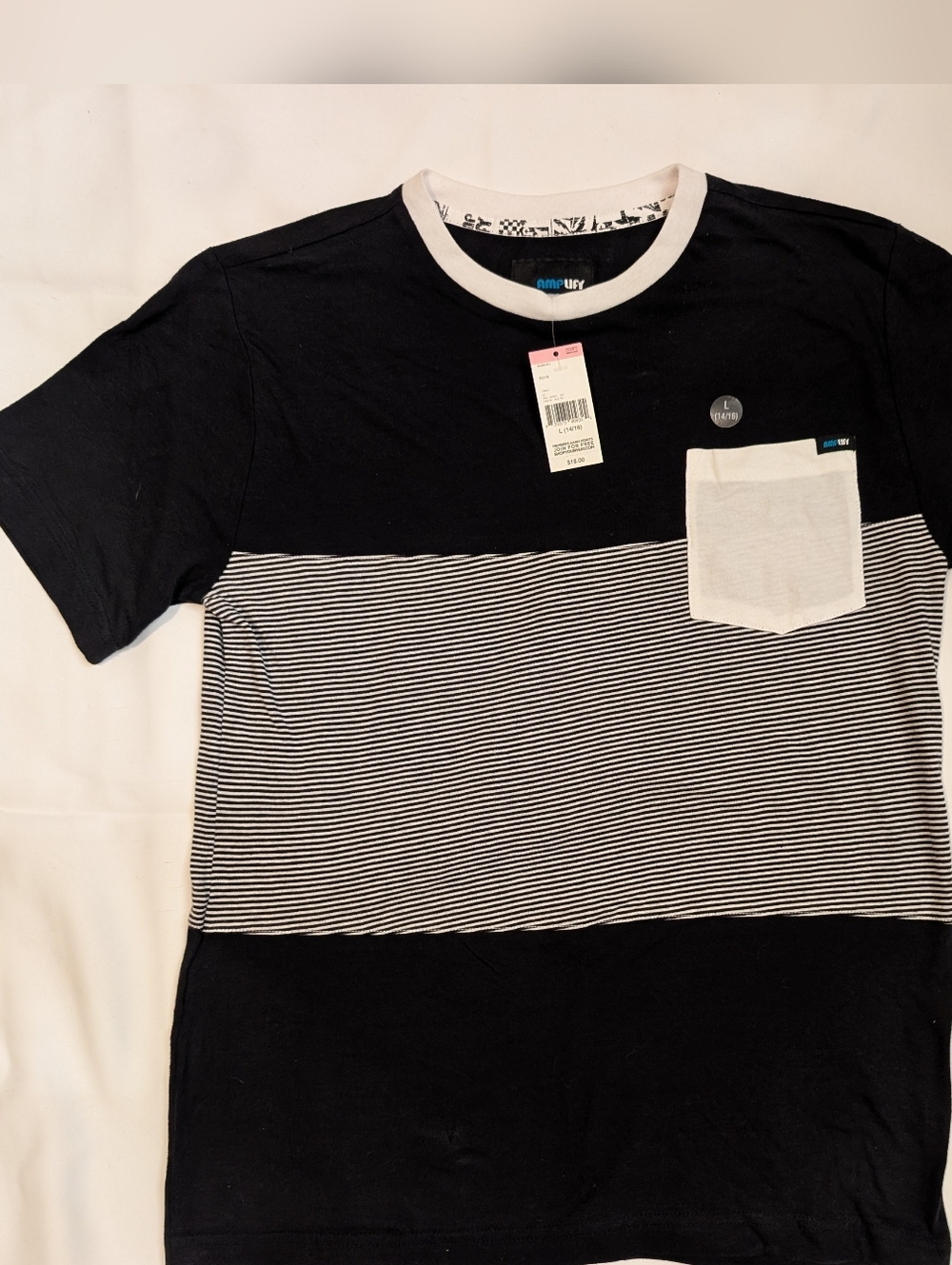 Striped Black & White Skater Crewneck Boys Tee shirt, NWT L 14/16